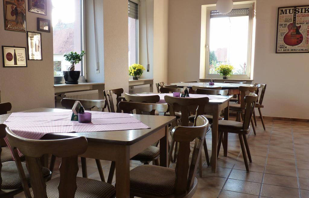 Landgasthof Zur Sonne I Hotel & Restaurant Neuburg am Rhein Dış mekan fotoğraf